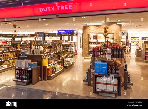 frankfurt airport duty free shopping